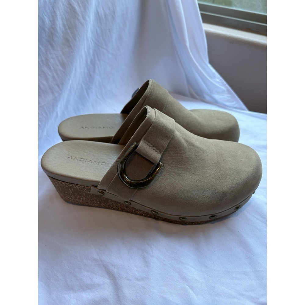 ANDIAMO Beige Faux Suede Clog Women's Comfort Slip On Shoes 11W Wedge Buckle